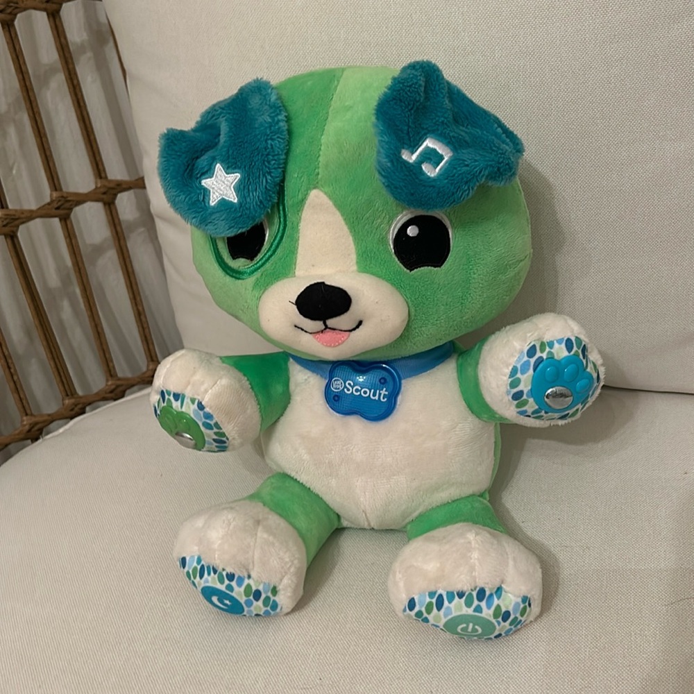 Leap Frog My Pal Scout Stuffed Animal.